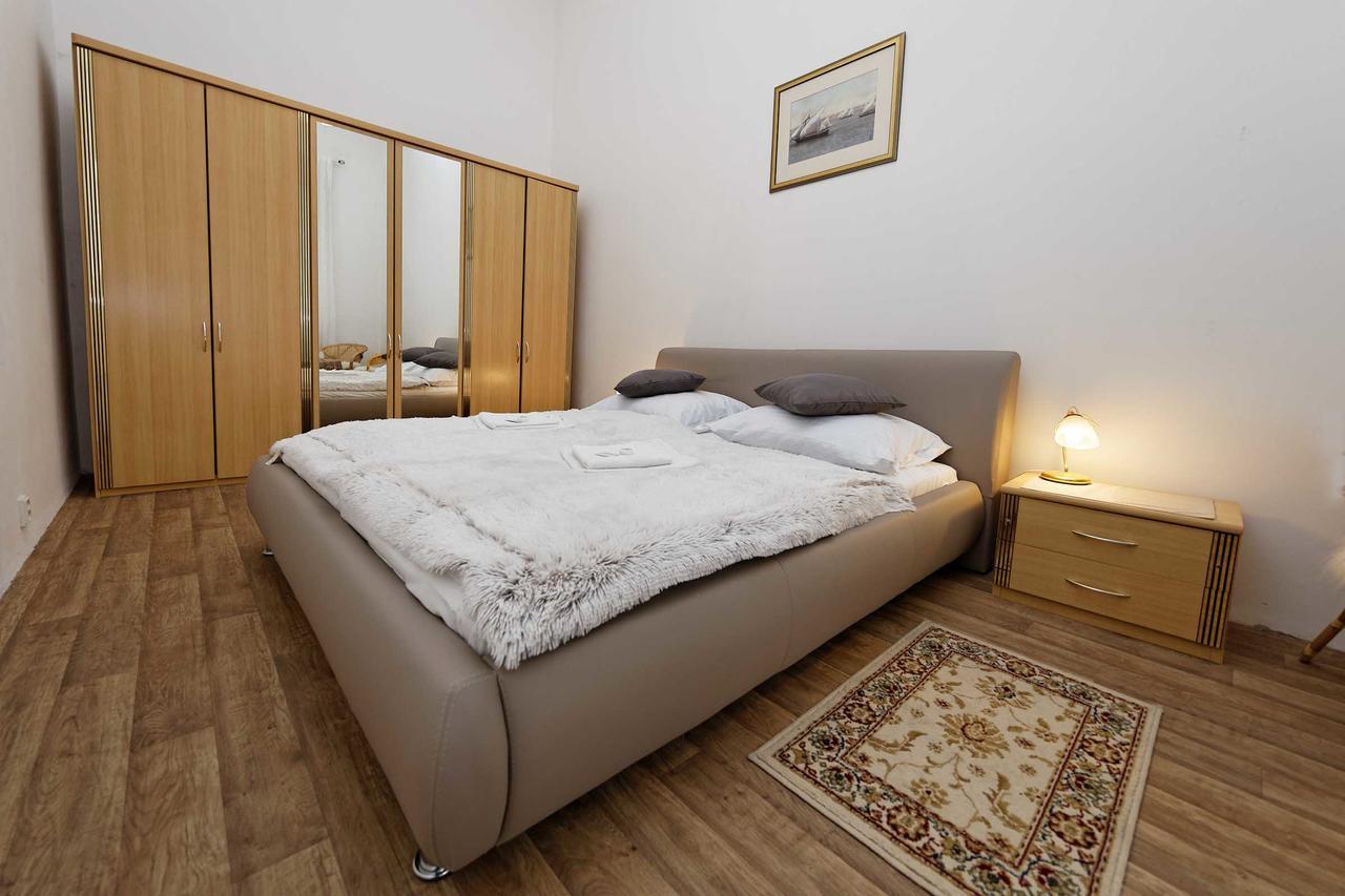 Apartments U Cisare Prága Kültér fotó