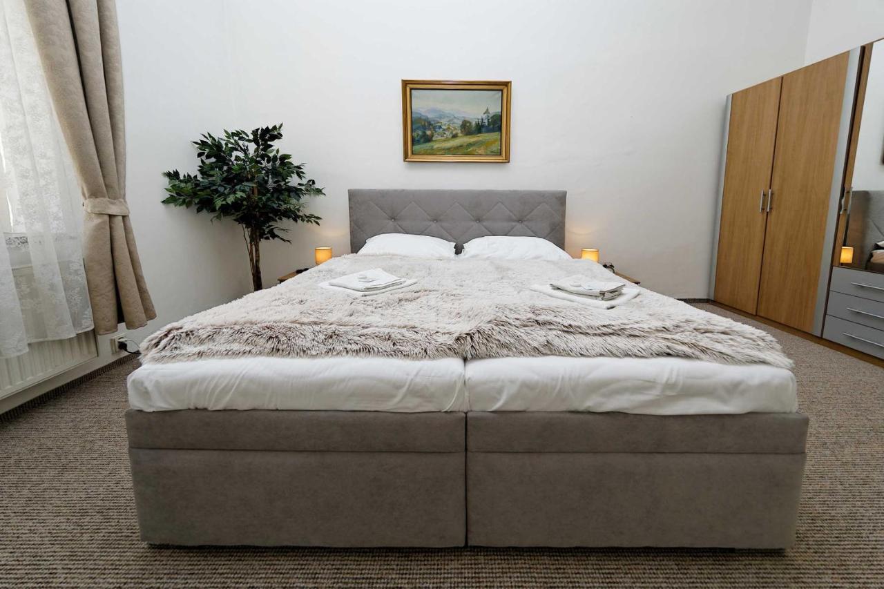 Apartments U Cisare Prága Kültér fotó